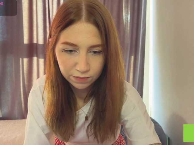 TastyVeni live cam on BongaCams
