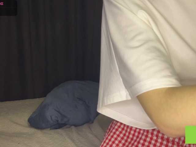 TastyVeni live cam on BongaCams