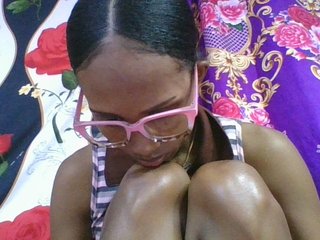 ninie1a Porn Show
