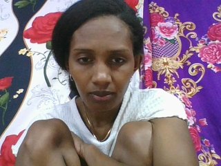 ninie1a's Live Webcam