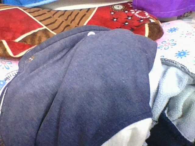ninie1a live cam on BongaCams