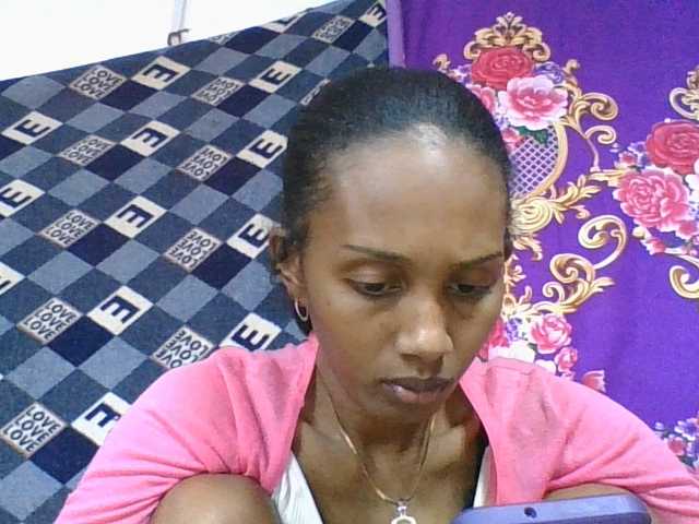 ninie1a live cam on UnifiedCams