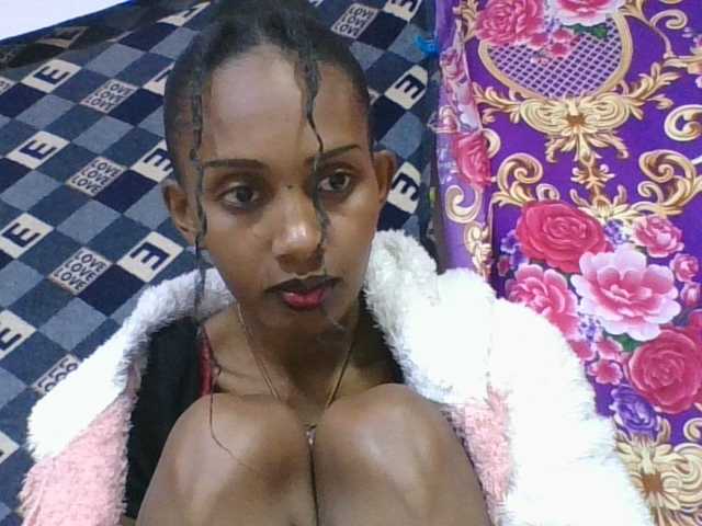 ninie1a live cam on UnifiedCams