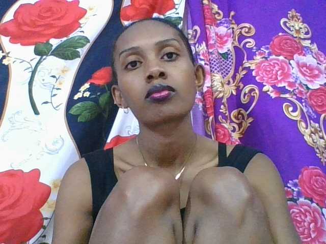 ninie1a live cam preview