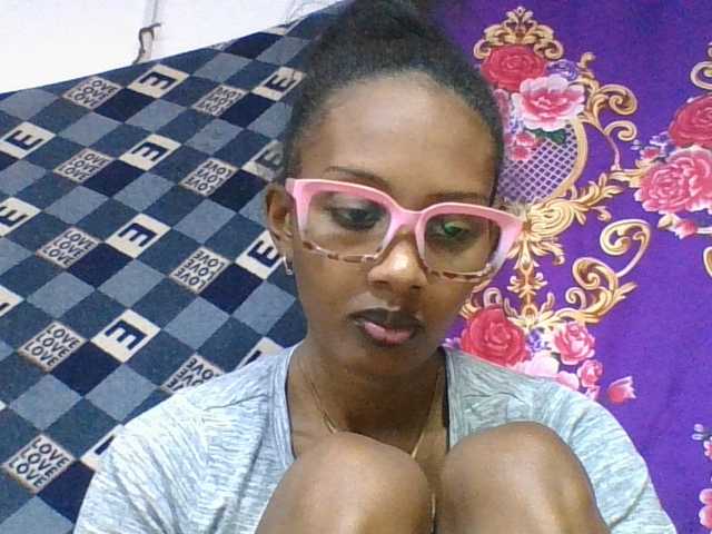 ninie1a live cam on UnifiedCams