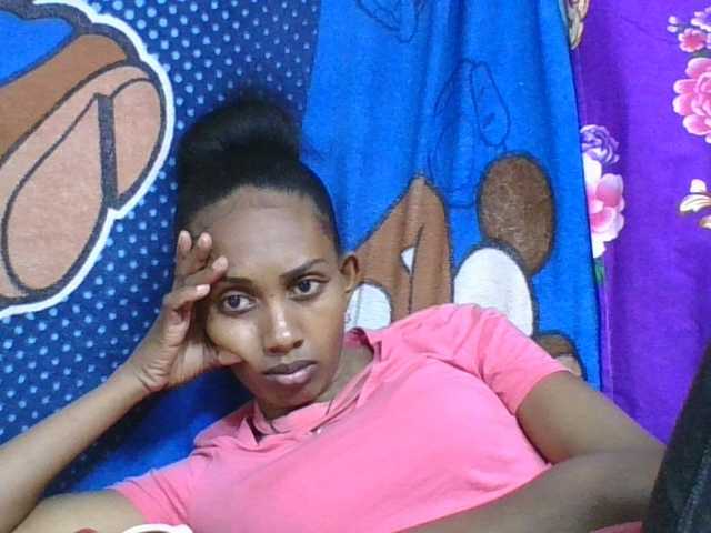 ninie1a live webcam show