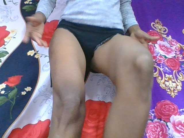 ninie1a live webcam show