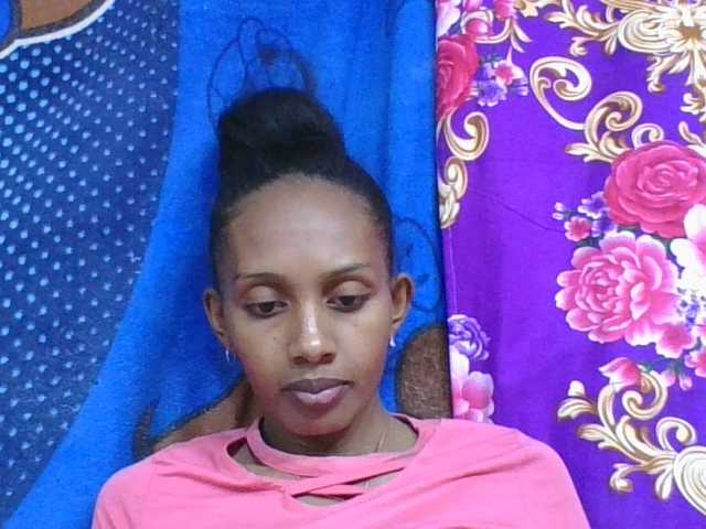 ninie1a live webcam show