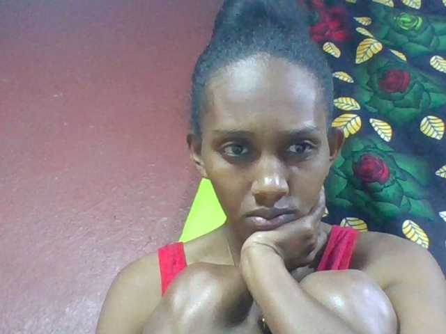 Ninie1a on Bongacams