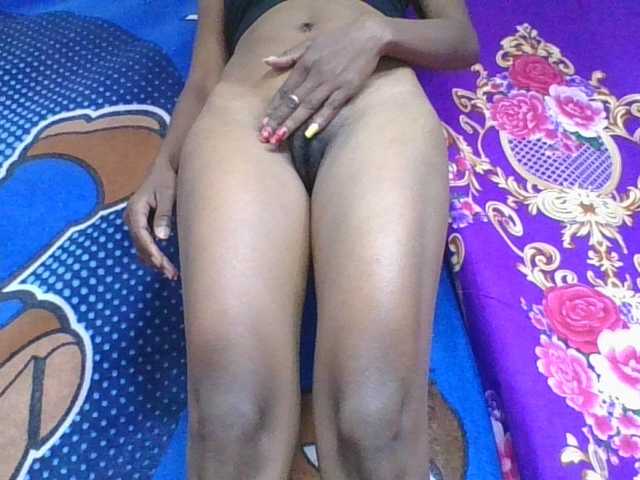 ninie1a live webcam show