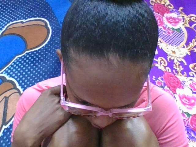 ninie1a live webcam show