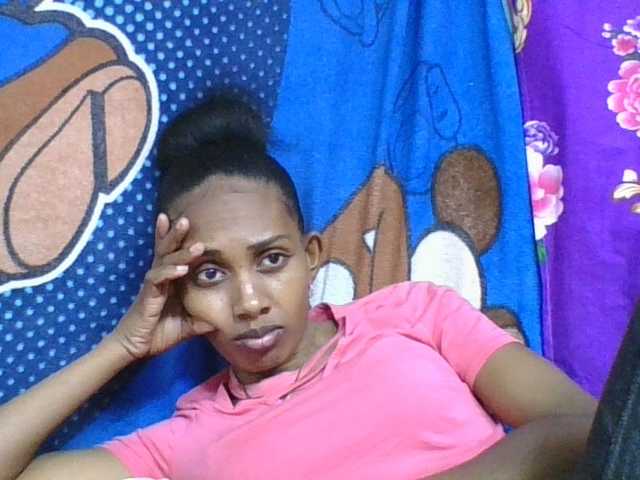 ninie1a live webcam show