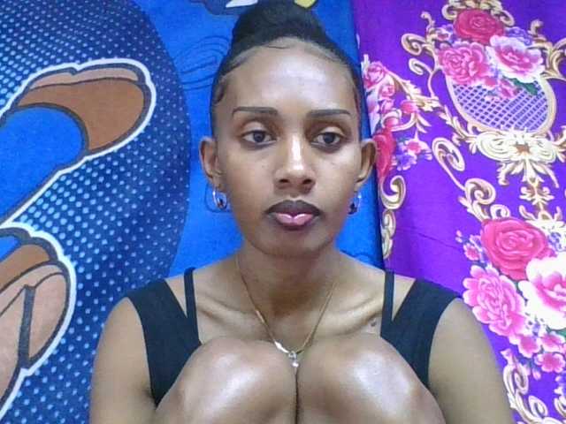 ninie1a live webcam show