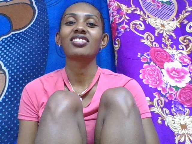 ninie1a live webcam show