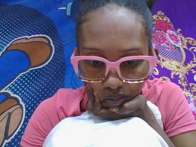 ninie1a live webcam show