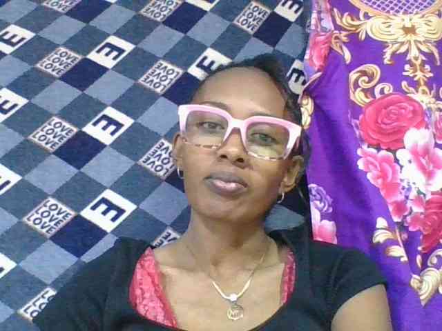 ninie1a webcam