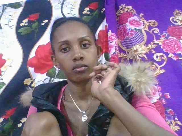 ninie1a webcam