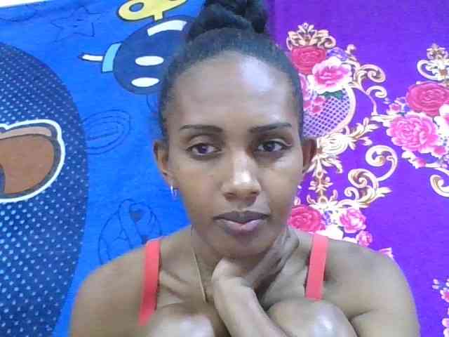 Ninie1a - Girl 
