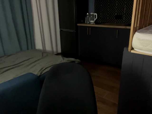 MeowAlika live cam on BongaCams