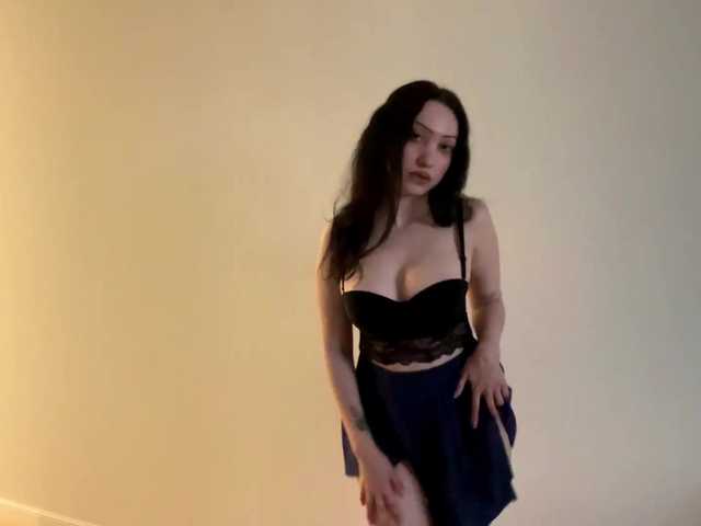 MeowAlika live cam on BongaCams