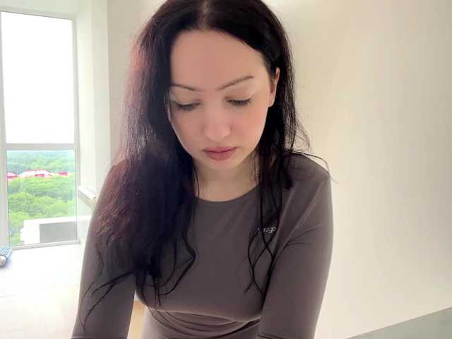 MeowAlika live cam on BongaCams