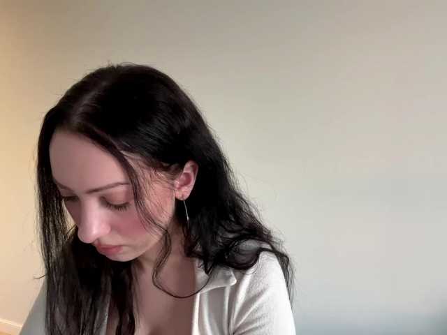 MeowAlika live cam on BongaCams