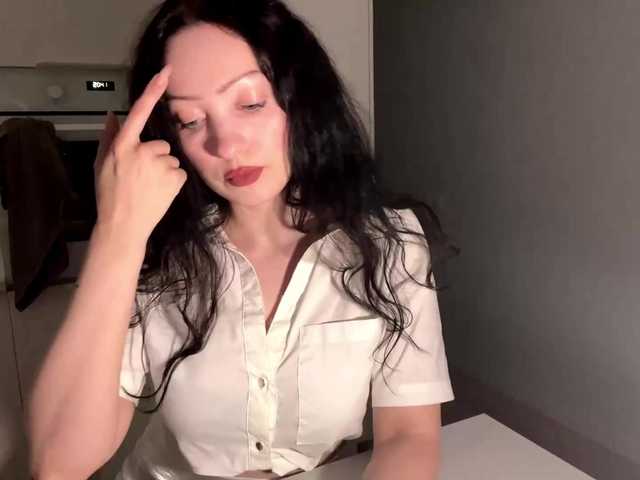 MeowAlika live cam on BongaCams