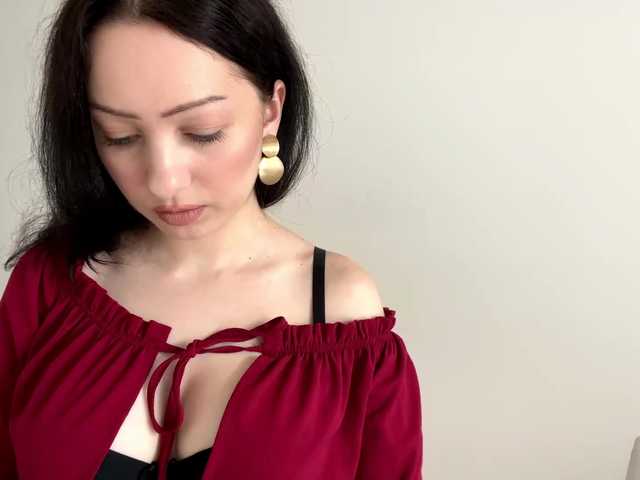 MeowAlika live cam on BongaCams