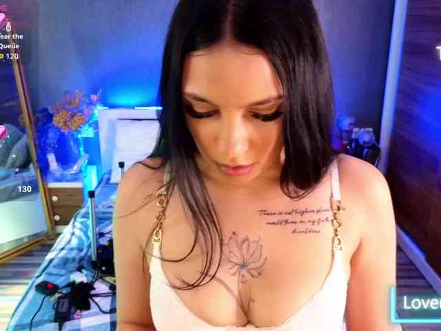 KayleyGunner webcam