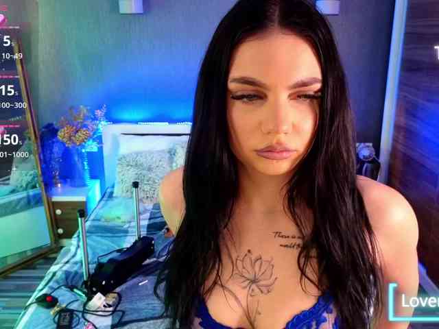 Modella: KayleyGunner