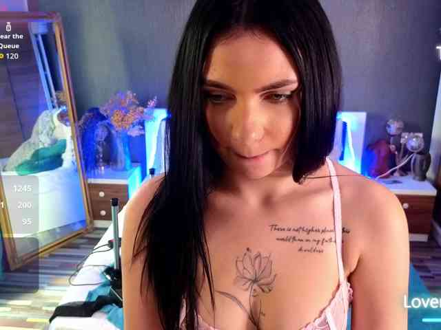 KayleyGunner webcam