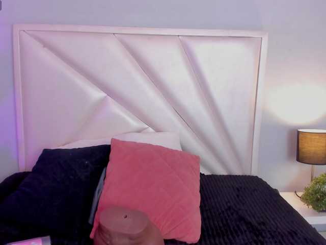 MiluVega live cam on BongaCams