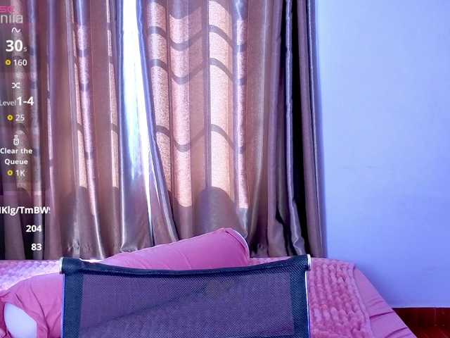 mmilaniia live cam on BongaCams