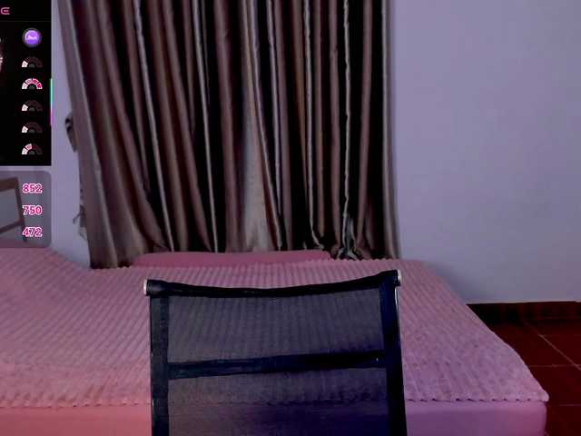 mmilaniia live cam on BongaCams