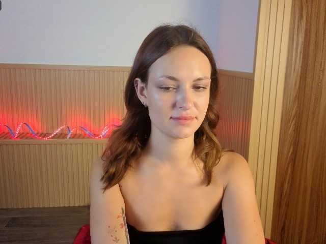 mmilaniia's BongaCams show and profile