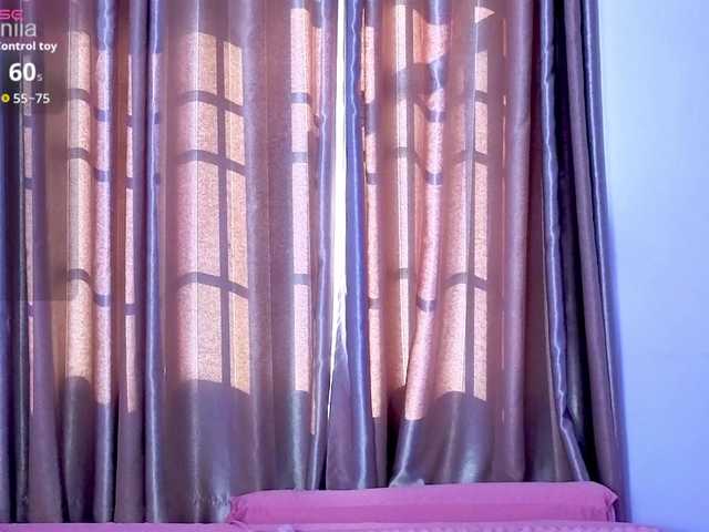 mmilaniia webcam