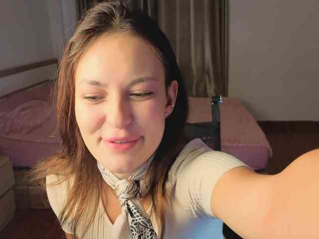 mmilaniia webcam