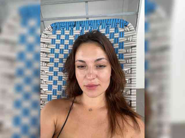 mmilaniia webcam