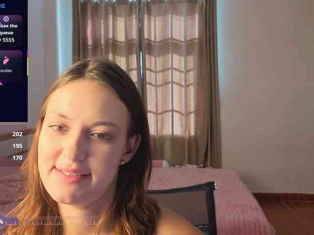 mmilaniia webcam