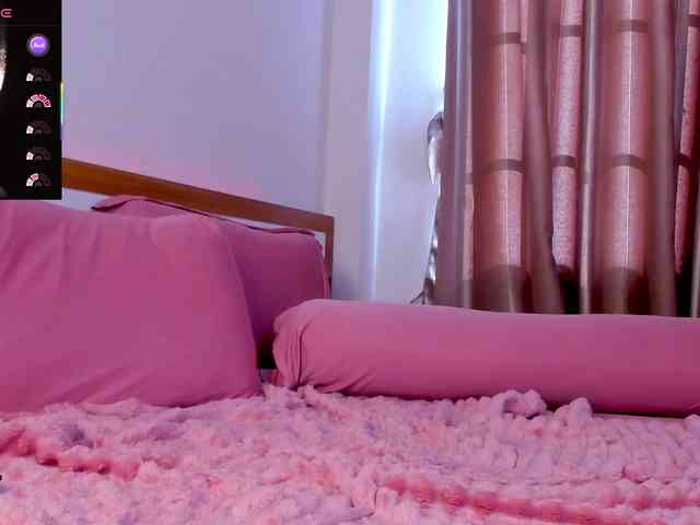 mmilaniia webcam