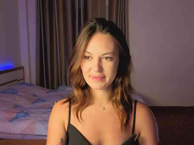 mmilaniia webcam