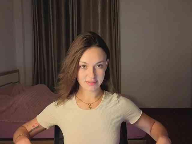 mmilaniia webcam