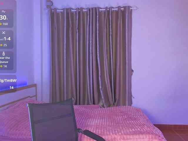 mmilaniia webcam