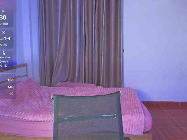mmilaniia webcam