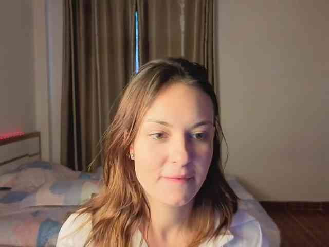 mmilaniia webcam