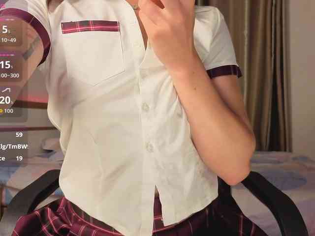 mmilaniia webcam