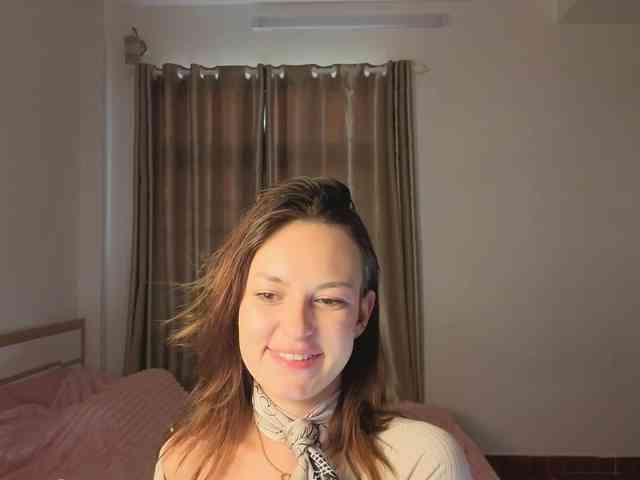 mmilaniia webcam