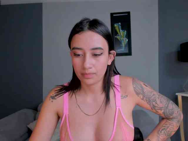 HazelGarrett webcam