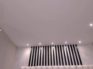 MiaSilvaX Porn Show