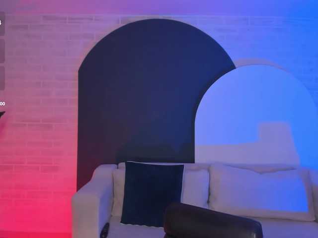 MiaSilvaX live webcam show